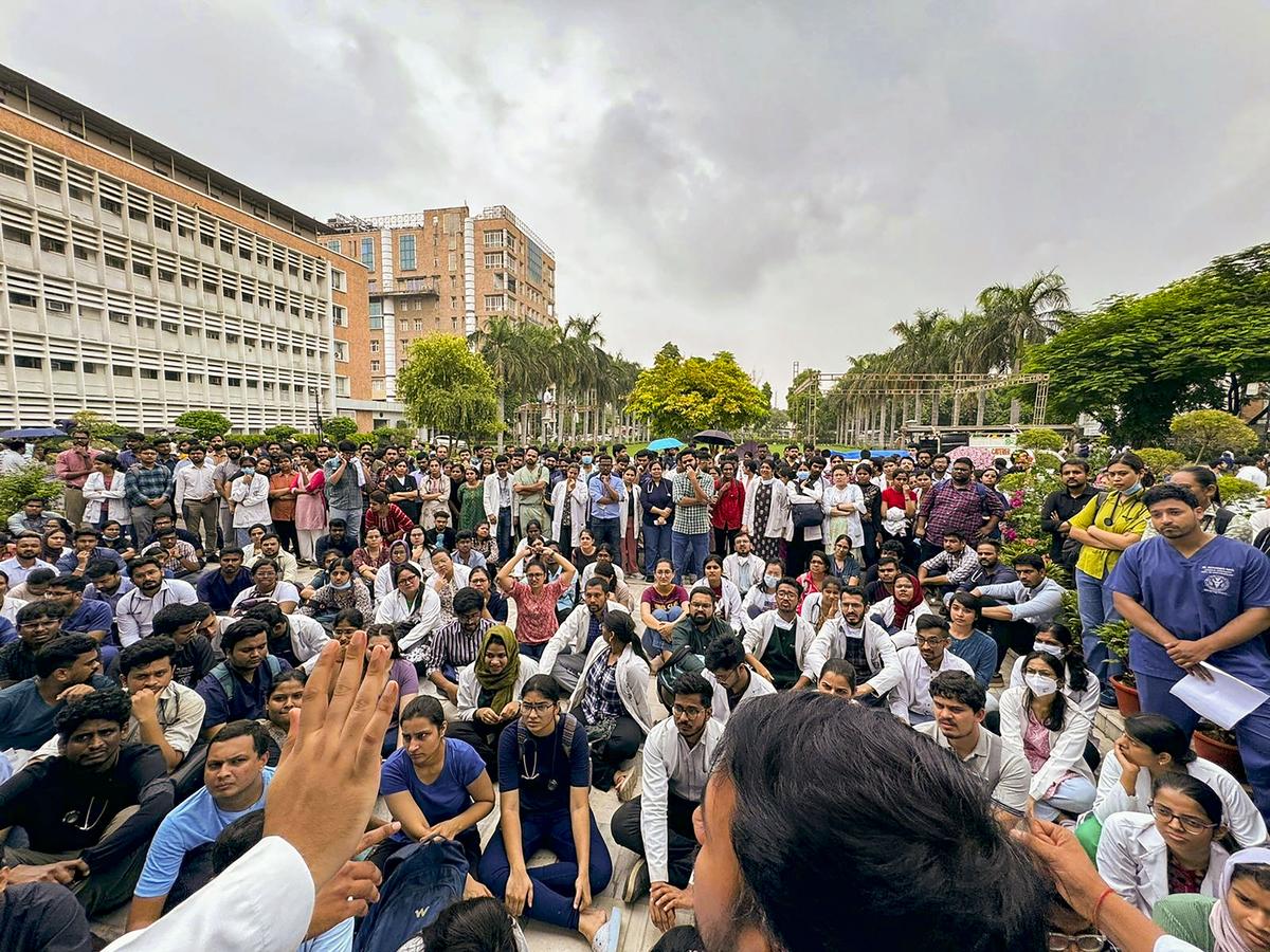 death-penalty-for-multiple-rapists-and-murderers-in-bengal-amidst-ongoing-rg-kar-case.jpg