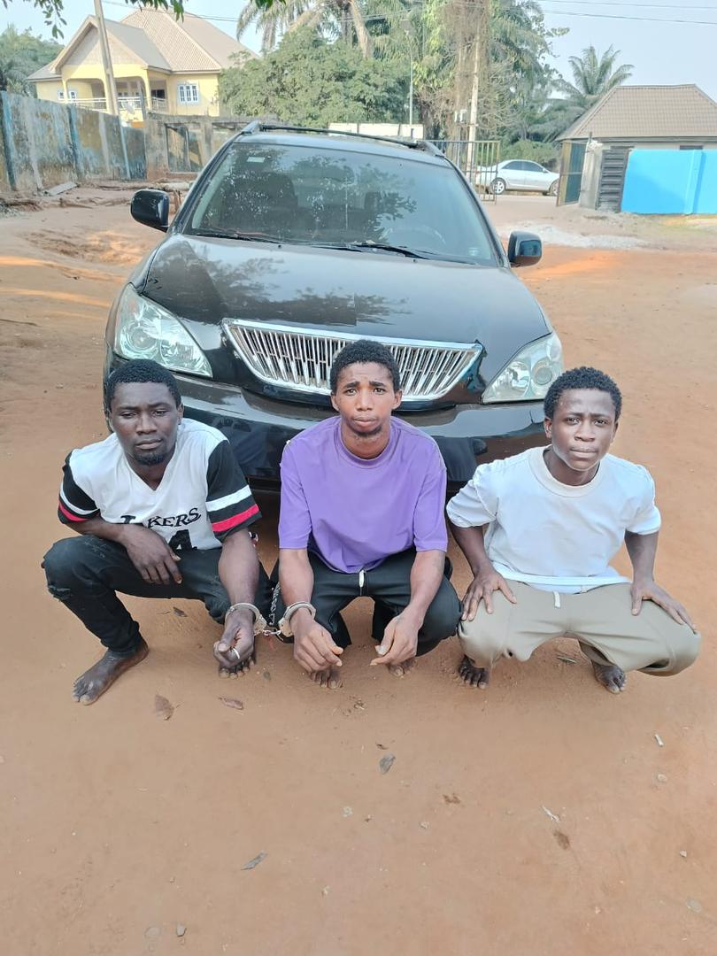 police-arrest-3-suspects-in-anambra-recover-stolen-vehicle.jpg