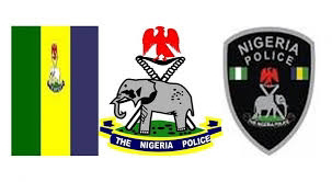 breaking-tension-in-osun-as-armed-police-take-over-lg-secretariats.jpg
