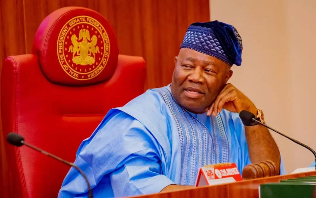 akpabio-abiodun-adeleke-buratai-other-dignitaries-for-6th-timeline-awareness-lecture.jpg