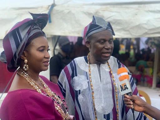 akungba-agog-as-tolu-oriyomi-bids-father-final-farewell.jpg