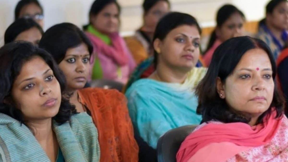 bengal-bid-to-meddle-with-functioning-of-state-run-varsities-allege-12-teachers-organisations.jpg