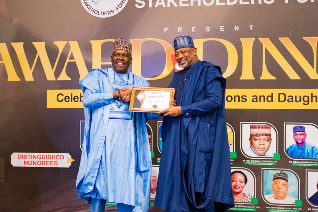 daniel-bwala-a-rising-superstar-shines-at-borno-south-stakeholders-award-nite.jpg