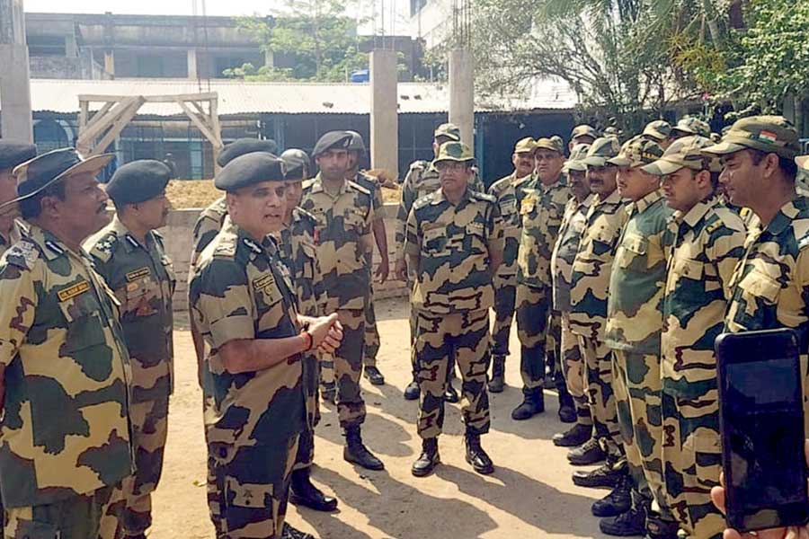 murshidabad-tense-but-calm-security-forces-hold-ground-after-waqf-act-unrest.jpg