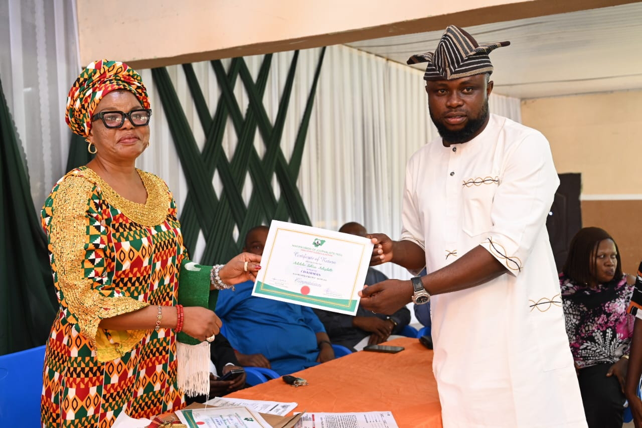 osyn-applauds-leke-adegbites-re-election-as-ondo-nuj-chairman.jpg