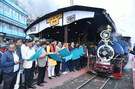 parliamentary-standing-committee-on-rlys-reviews-key-projs-in-darj-visit.jpg