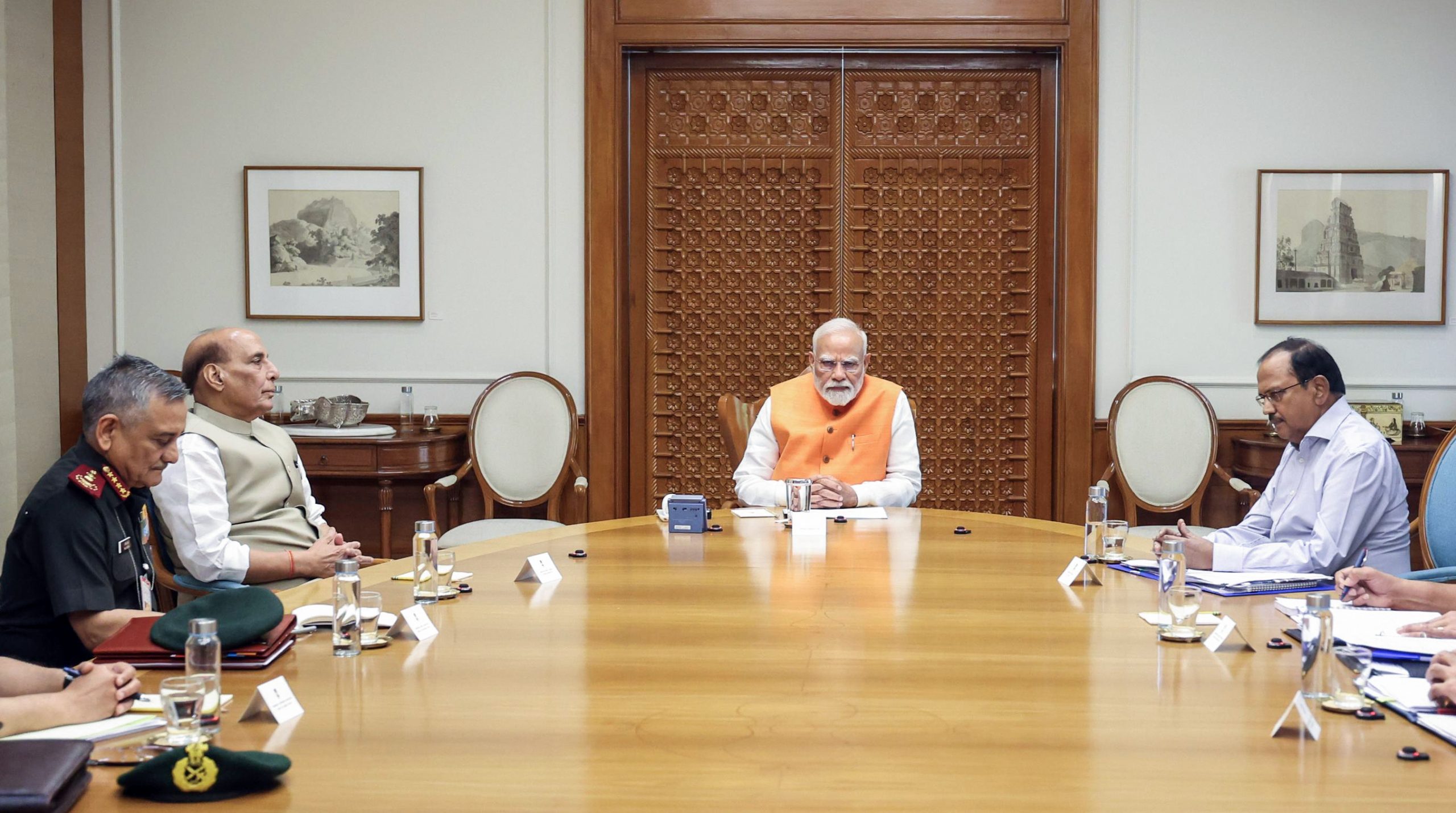 pm-modi-chairs-meet-with-defence-minister-nsa-chiefs-of-3-services.jpg