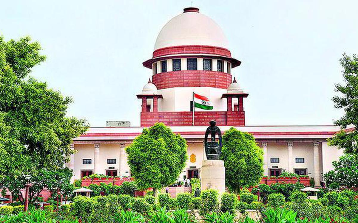 supreme-court-sets-3-month-deadline-for-president-to-decide-on-bills-sent-by-governors.jpg