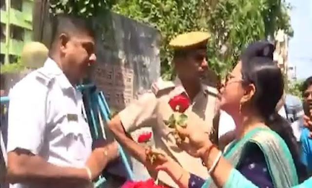 unemployed-teachers-in-bengal-turn-to-roses-redefine-protest-with-dignity-and-peace.jpg