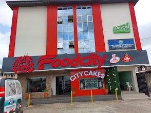 2-food-city-eatery-guards-land-in-trouble-for-failing-to-prevent-thieves-while-on-duty.jpg