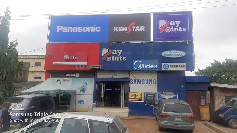 2-men-burgle-pay-points-electronics-store-cart-away-over-n10m-products.jpg