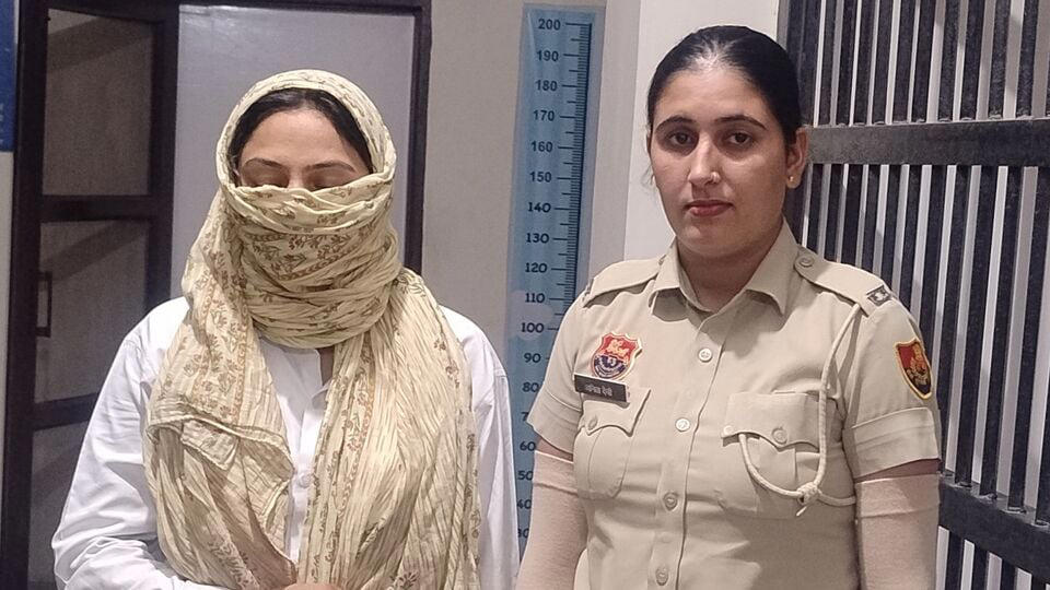 court-sends-youtuber-jyoti-malhotra-to-judicial-custody-in-espionage-case.jpg