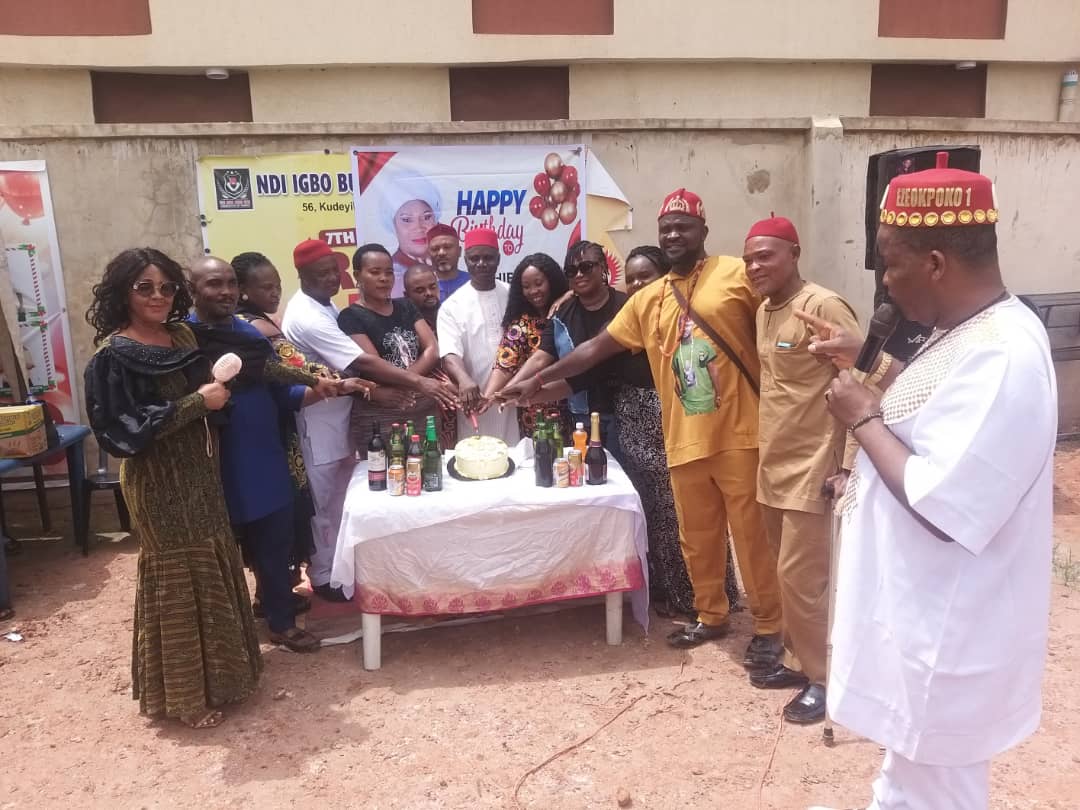 ndi-igbo-buru-otu-celebrates-14-members-birthday-in-grand-style.jpg
