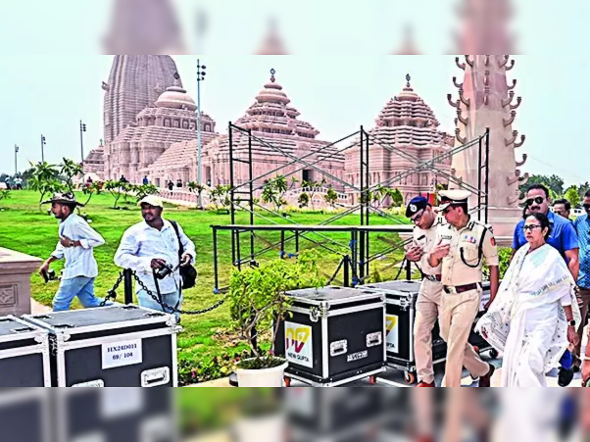 neem-wood-theft-baseless-charge-says-cm-condemns-attacks-on-bengali-speaking-people-in-odisha.png