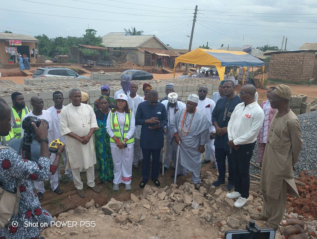 ooni-of-ifes-ngo-hai-donate-free-school-to-7-communities-in-lagos.jpg