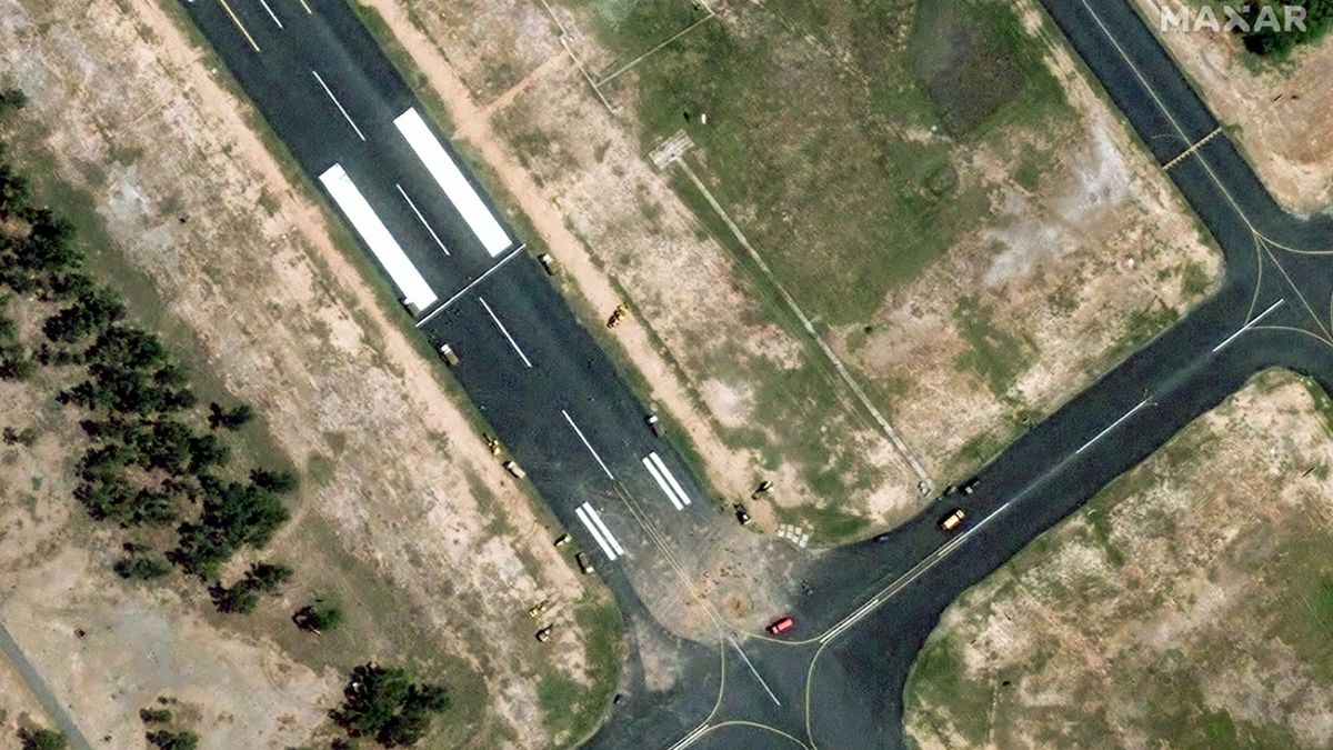operation-sindoor-pakistan-admission-about-deaths-of-5-air-force-personnel-hints-paf-jets-were-downed.jpg