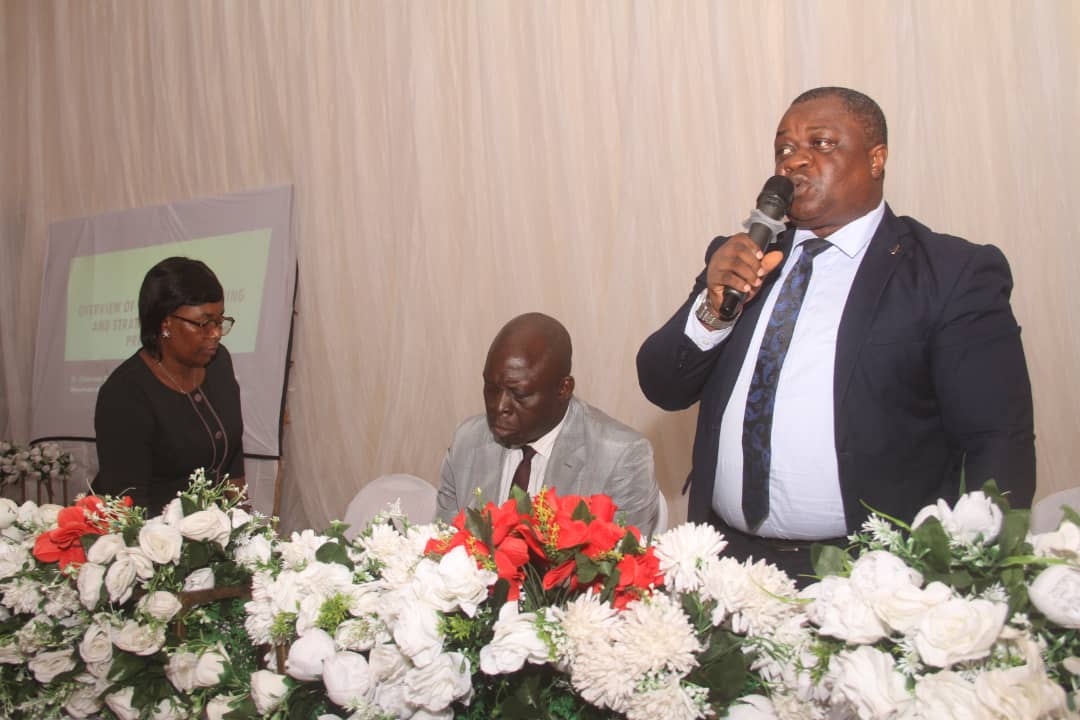 oyo-state-govt-trains-453-supervisors-420-special-assistants-on-lg-administration.jpg