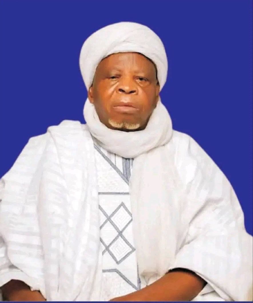 president-tinubu-celebrates-sheikh-abdul-ganiyy-agbotomokekere-at-90.jpg