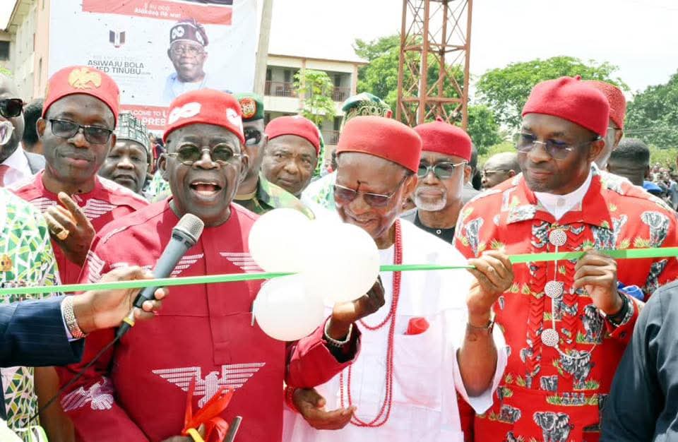 president-tinubu-pledges-to-tackle-erosion-in-anambra-reactivate-gas-plan.jpg
