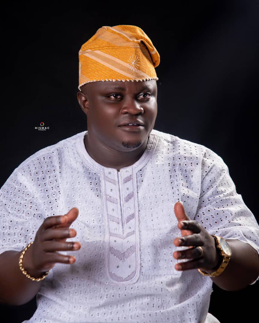 senator-adeola-yayi-condoles-with-family-of-yewa-south-council-leader.jpg