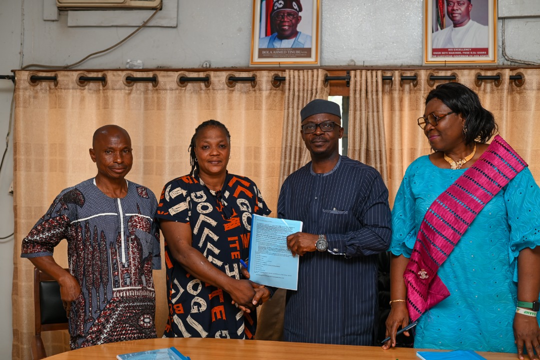 three-rural-markets-to-be-upgraded-as-oyo-state-govt-signs-n3-5bn-contract.jpg