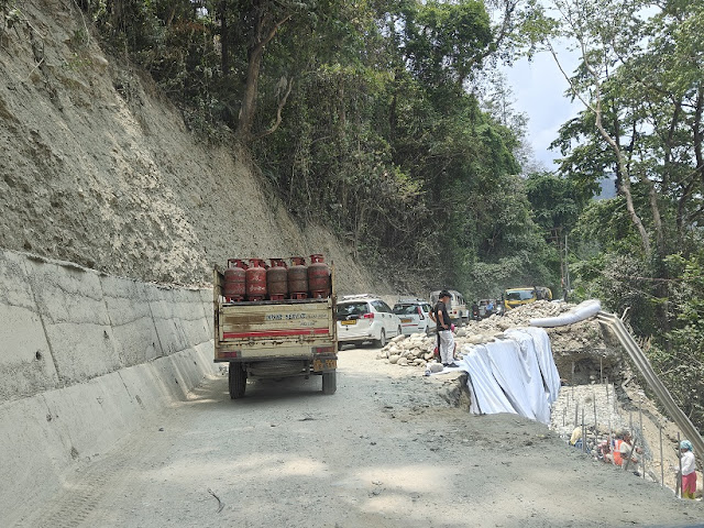traffic-movement-regulated-on-nh-10-sevoke-rangpo-road-closure-dates-revised-to-may-15-17-and-19.jpg