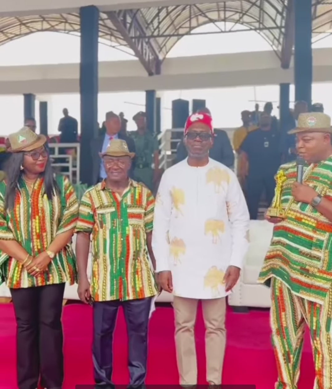 workers-day-2025-organized-labour-confers-soludo-with-the-workers-beacon-of-hope-award.jpg