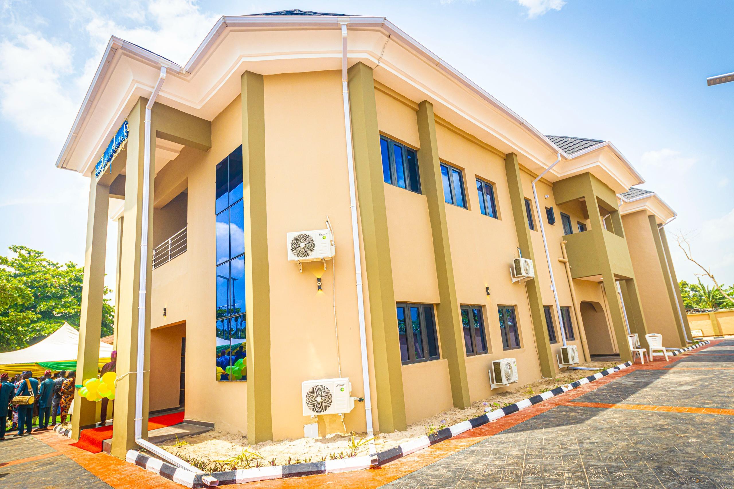 yewa-think-tank-applauds-senator-adeola-yayi-over-donation-of-yewa-unity-house.jpg