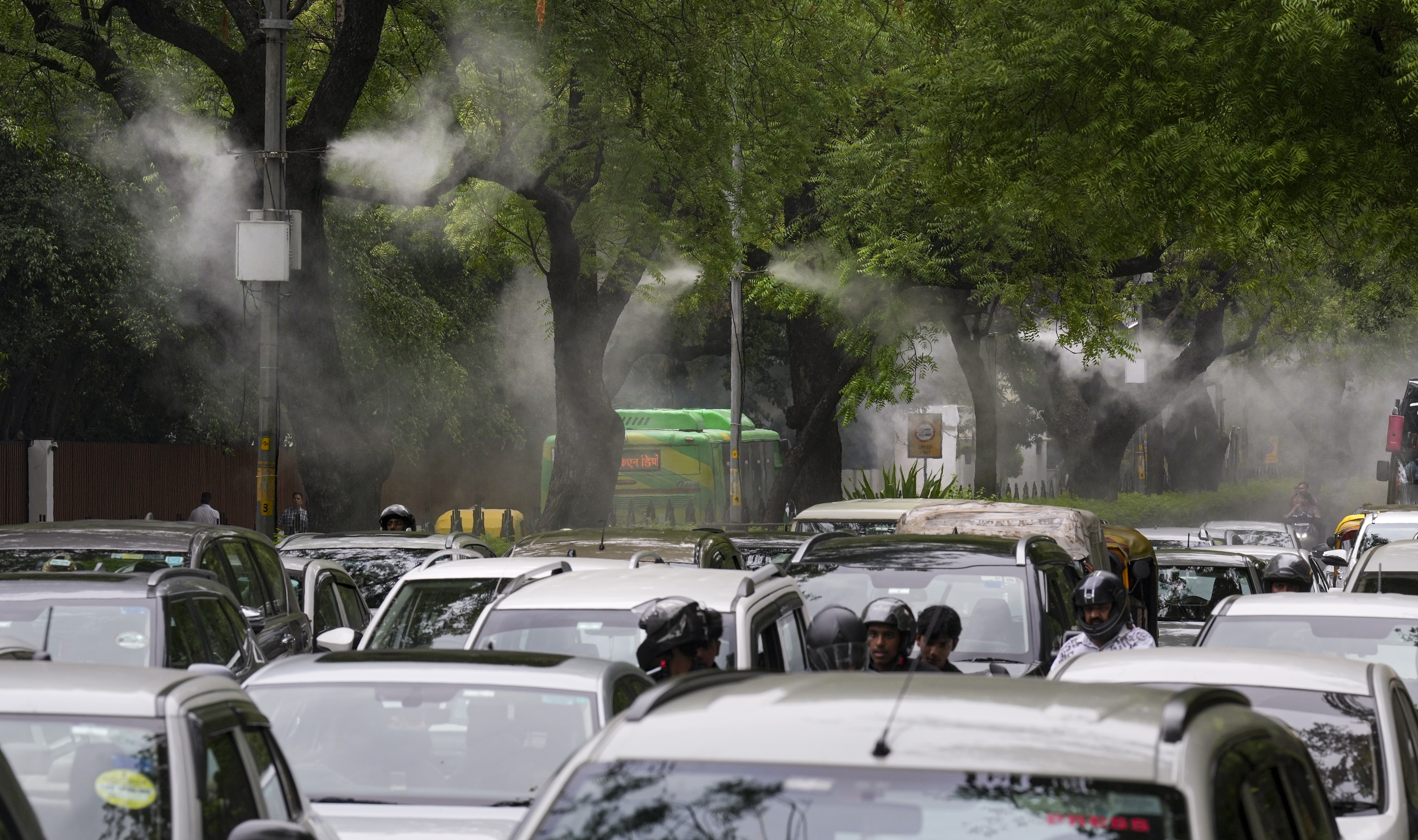 chinese-handlers-behind-cyber-frauds-under-delhi-police-radar.jpg