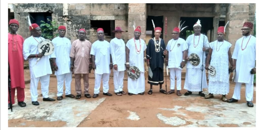 indigenous-nze-na-ozo-takes-center-stage-in-umuchu-town-as-ichie-mbachu-joins-group-in-grand-style.jpg