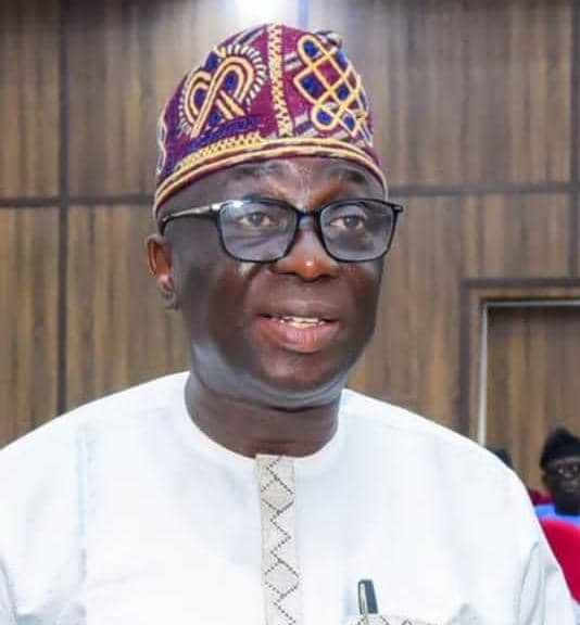 oshati-pledges-loyalty-service-after-emergence-as-ondo-assembly-majority-leader.jpg
