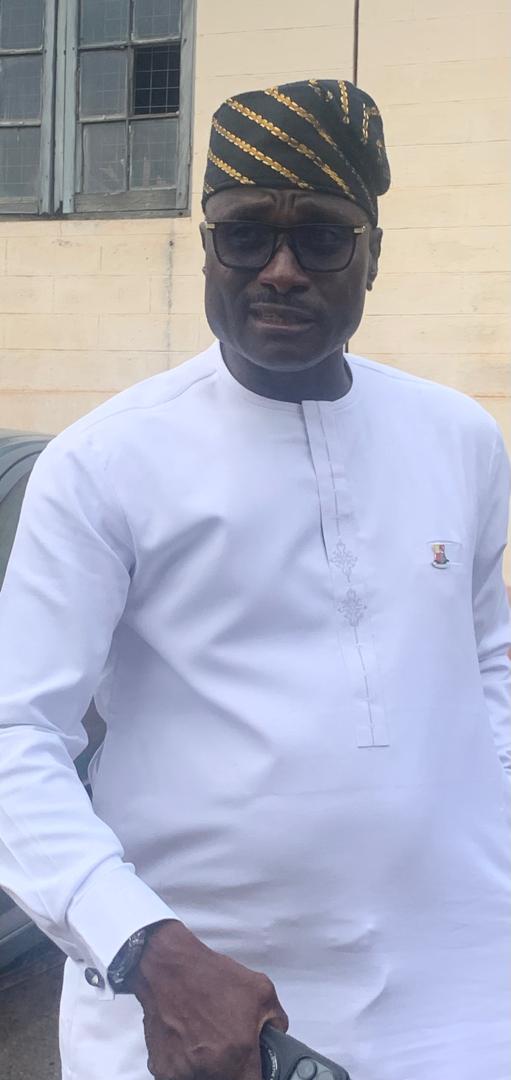 oyrtma-rescues-passerby-injured-by-reckless-tricyclist-in-ibadan.jpg