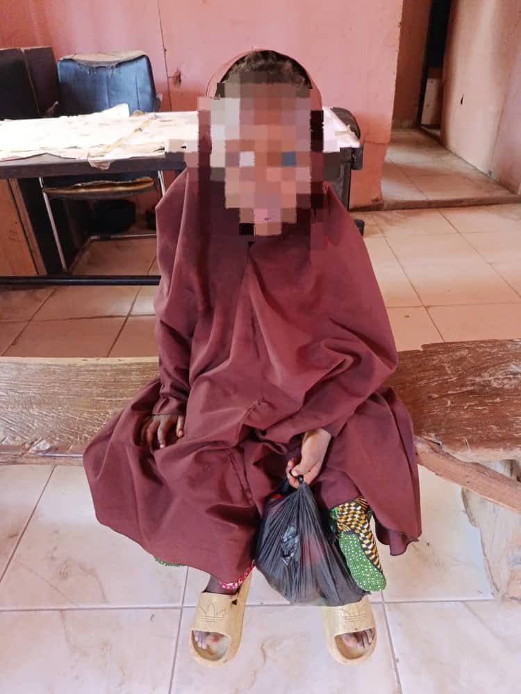 police-rescue-4-year-old-kidnapped-victim-arrest-7-suspected-fraudsters.jpg