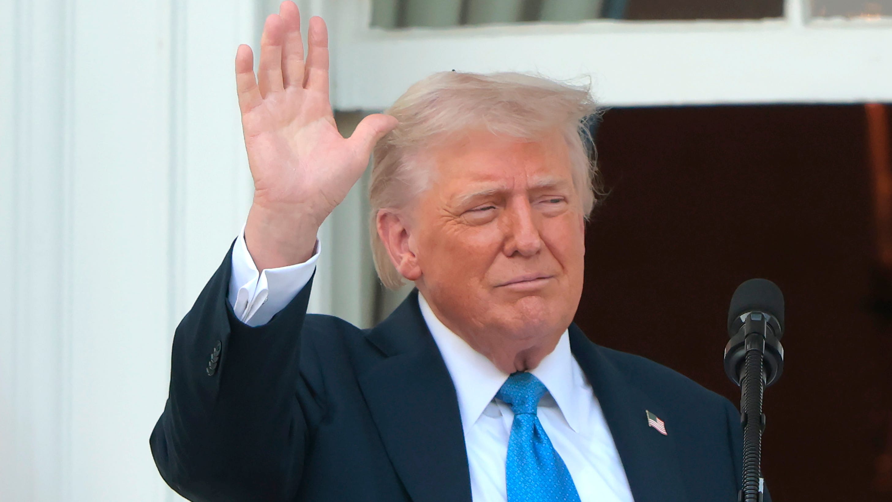 trump-signs-order-to-ban-travel-to-us-from-12-nations-partially-restricts-entry-of-nationals-from-7-nations.jpg