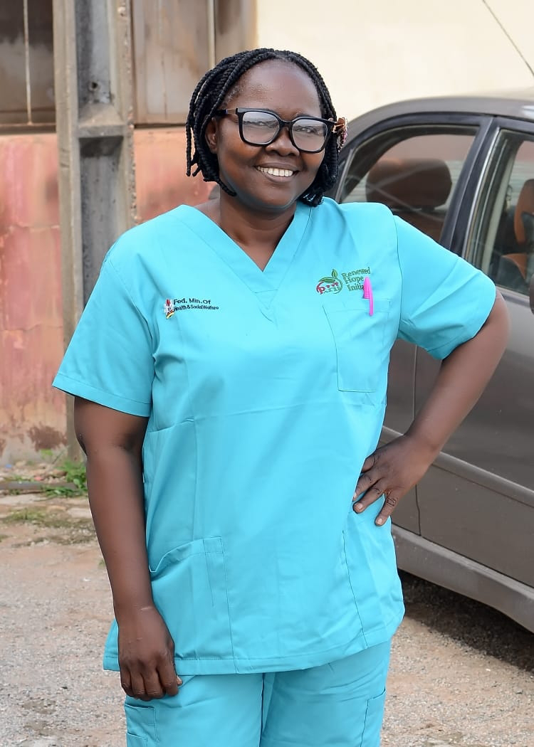 unimedth-akure-head-of-nursing-services-abimbola-daniel-felicitates-muslims-on-eid-el-kabir.jpg