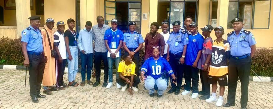 aaua-students-union-engages-ondo-police-command-to-strengthen-campus-security.jpg