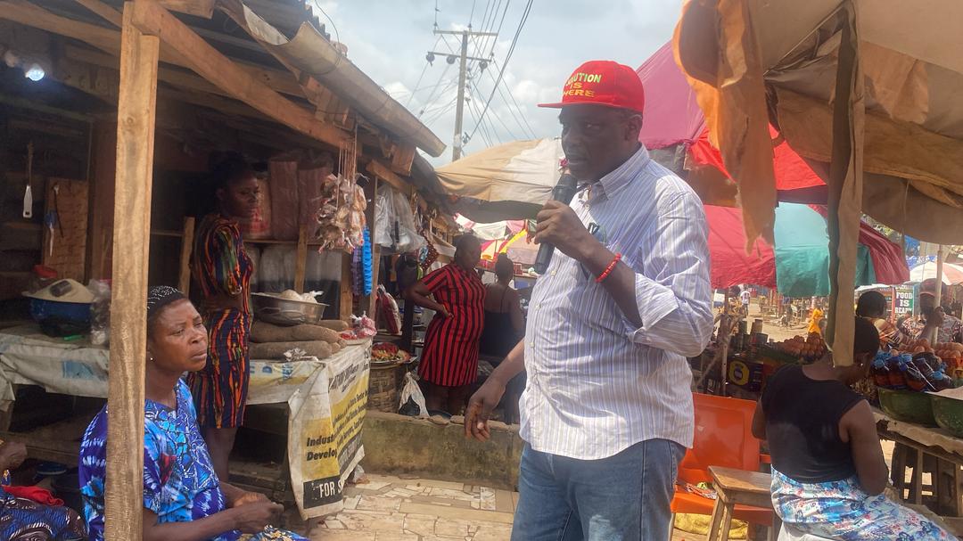 anambra-guber-election-ancisro-mobilises-awka-market-women-residents-for-voter-registration-exercise.jpg
