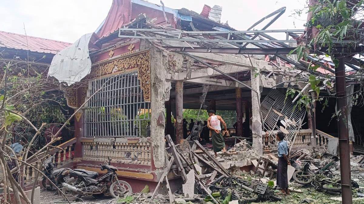 at-least-23-dead-after-airstrike-on-buddhist-monastery-in-myanmar.jpg