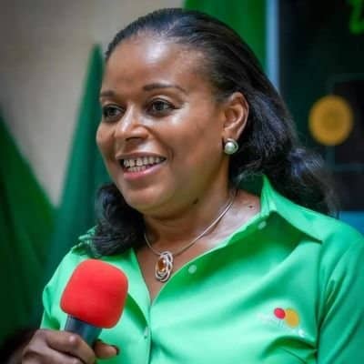 birthday-cheer-to-a-first-lady-with-a-golden-heart-dr-nonye-soludo.jpg