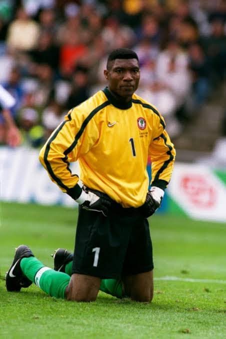 former-super-eagles-goalkeeper-peter-rufai-dies-at-61.jpg