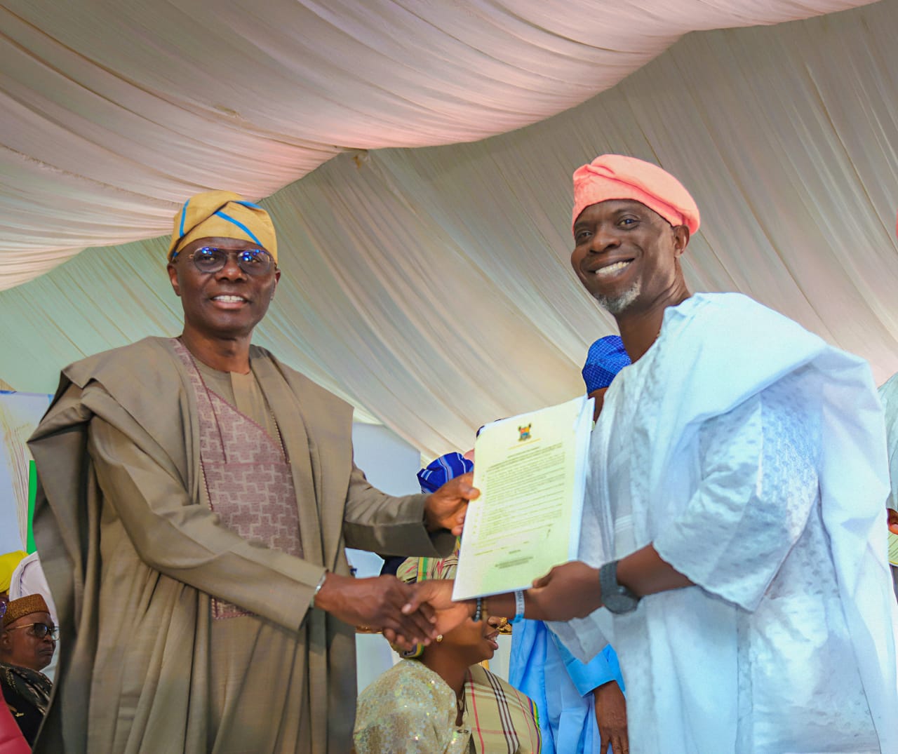 gov-sanwo-olu-swears-in-hon-segun-odunmbaku-as-chairman-hon-funmi-layeni-as-vice-chairperson-of-ojodu-lcda.jpg