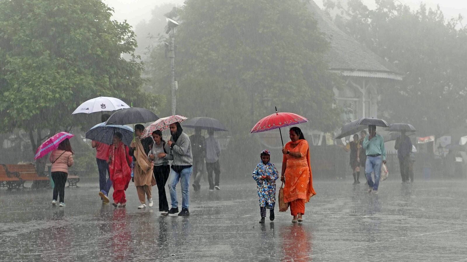 heavy-rain-likely-in-parts-of-west-bengal.jpg