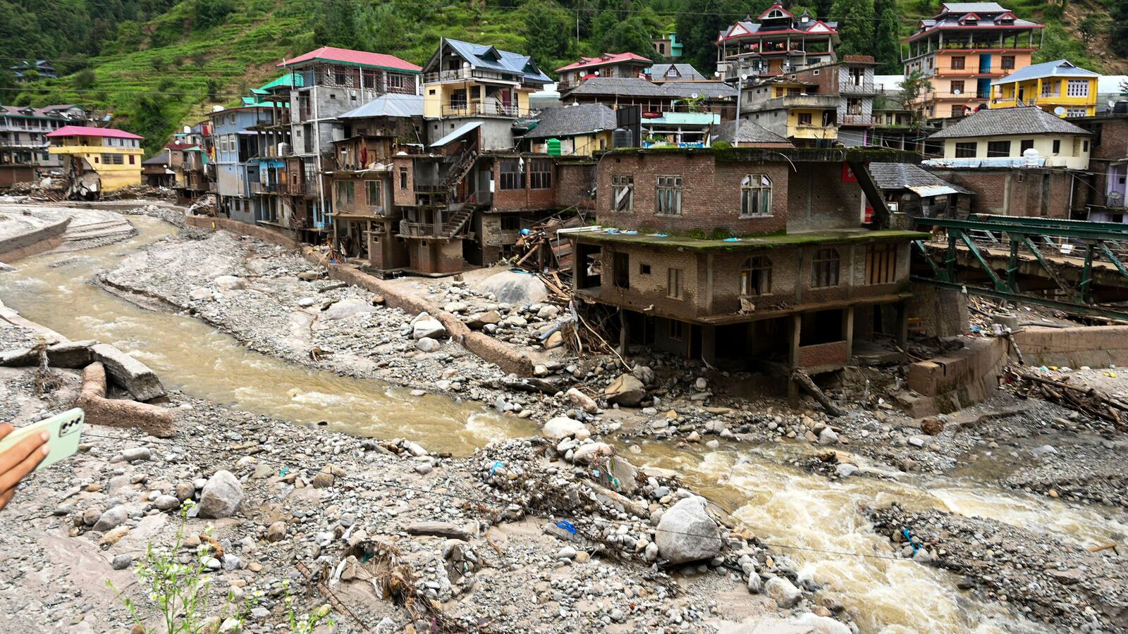 himachal-rain-fury-52-killed-search-op-intensified-for-missing-28.jpg