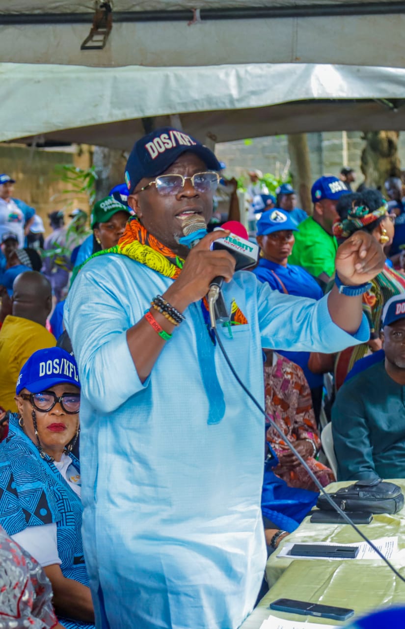 hon-segun-odunmbaku-electrifies-ojodu-apc-lga-general-meeting-with-inspirational-address.jpg