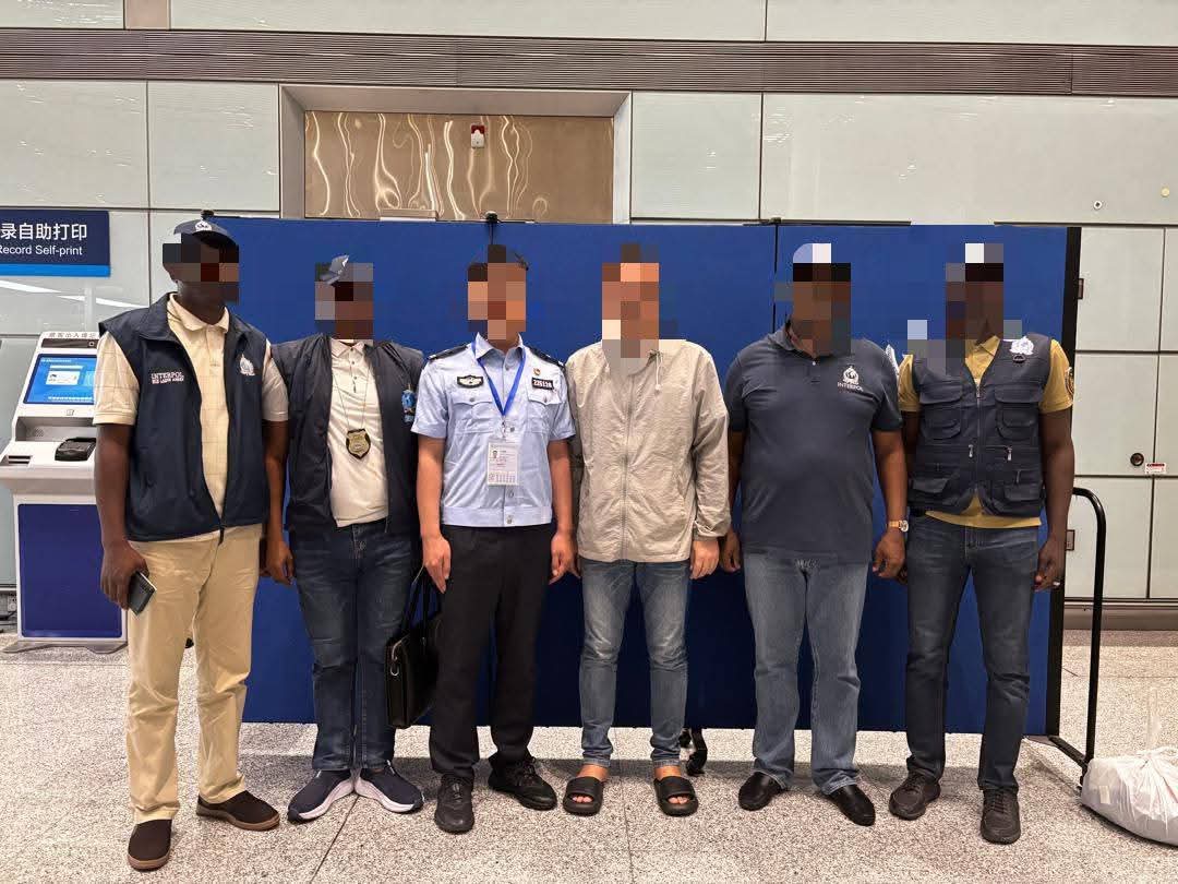 how-nigeria-police-force-arrested-repatriated-chinese-fugitive-to-china.jpg