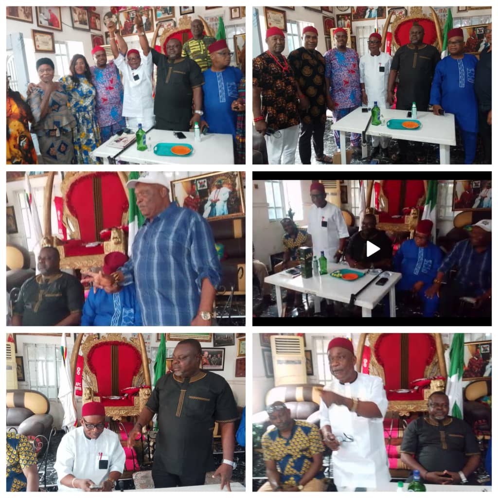 igbo-speaking-community-chief-sunday-udeh-dumps-group-joins-sunday-ezes-camp-at-eze-nwachukwus-palace.jpg