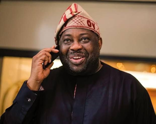 just-in-dele-momodu-dumps-pdp.jpg