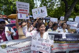 kolkata-gang-rape-survivor-unwilling-to-return-to-college-friend-tells-bengal-women-panel-chief.jpg