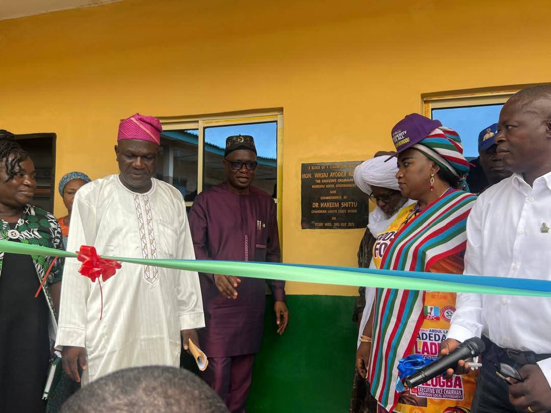 lasubeb-receives-renovated-classrooms-from-lg-boss.jpg