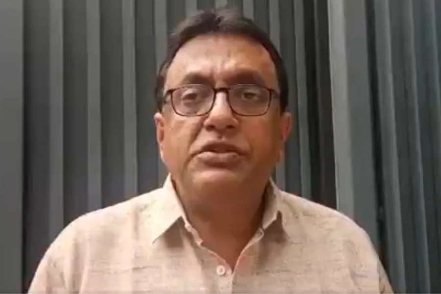 medical-registration-suspension-santanu-sen-moves-hc.jpg